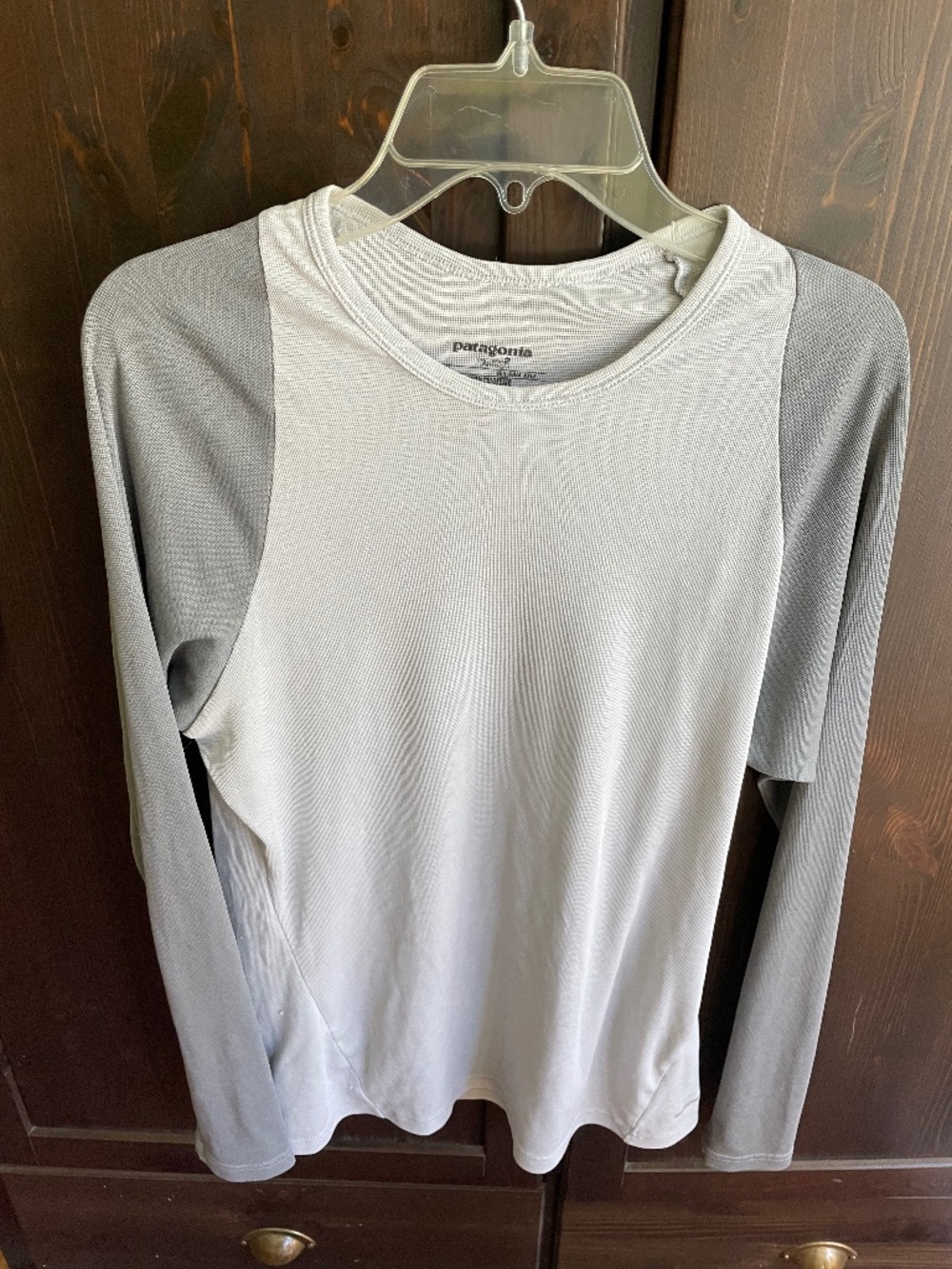 Patagonia 2-Tone Gray Long Sleeve  Capilene 2 100% Polyester Shirt - Women’s  XL